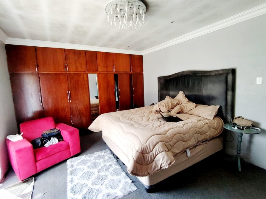 4 Bedroom Property for Sale in Gonubie Eastern Cape